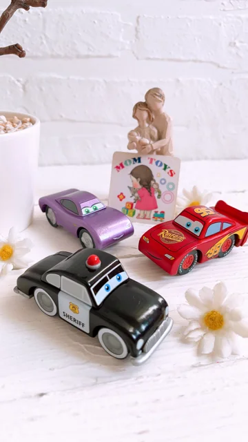 پک سه تایی ماشین مکوئین چوبی کلکسیونی اورجینال🚗